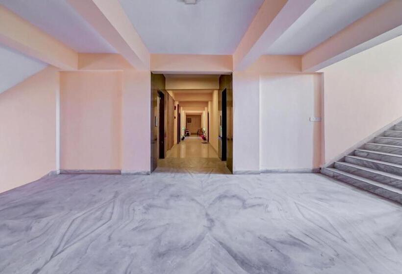 בית מלון כפרי Oyo Flagship Ashiyana