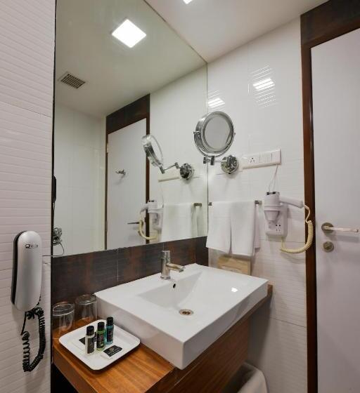 호텔 Premier Tamanna