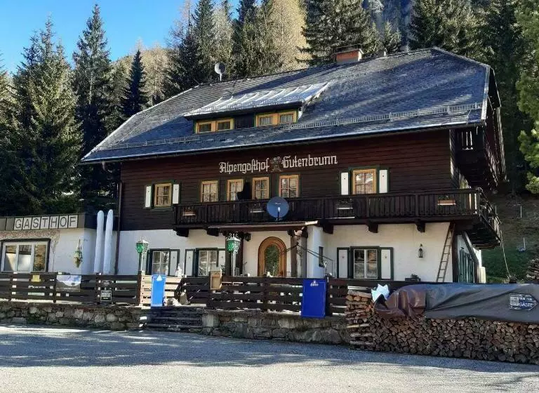 Retkeilymaja Alpengasthof Gutenbrunn