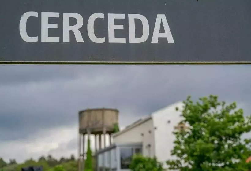 Albergue De Cerceda