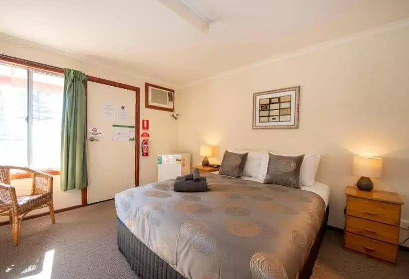 Ardrossan Hotel Motel