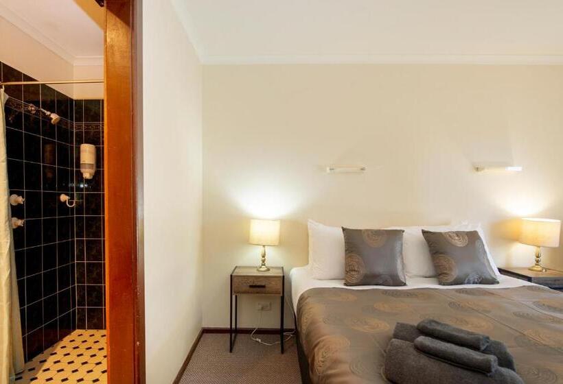 Ardrossan Hotel Motel