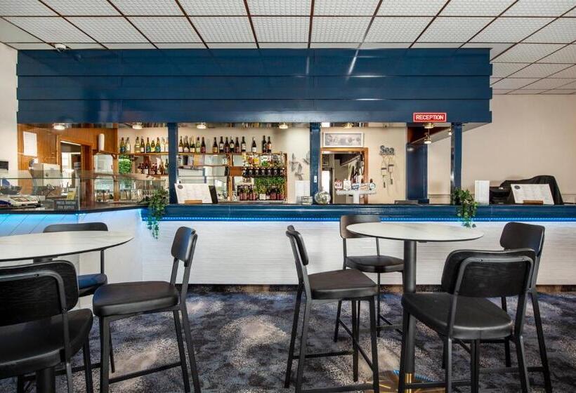 Ardrossan Hotel Motel