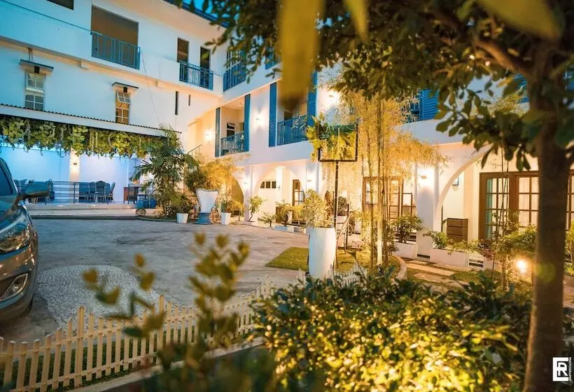 Bernese Resort Hotel Powered By Cocotel