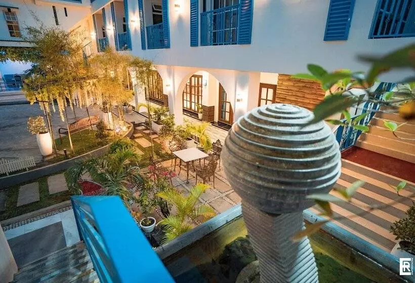 Bernese Resort Hotel Powered By Cocotel