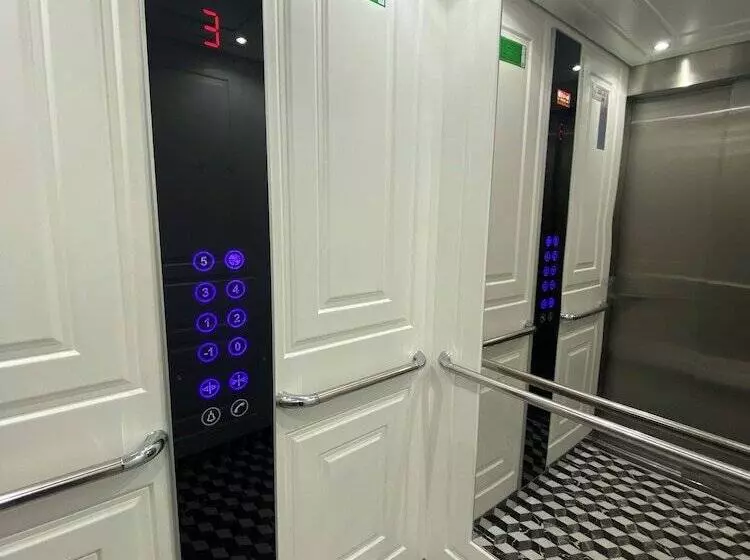 Atar Airport Hotel & Spa