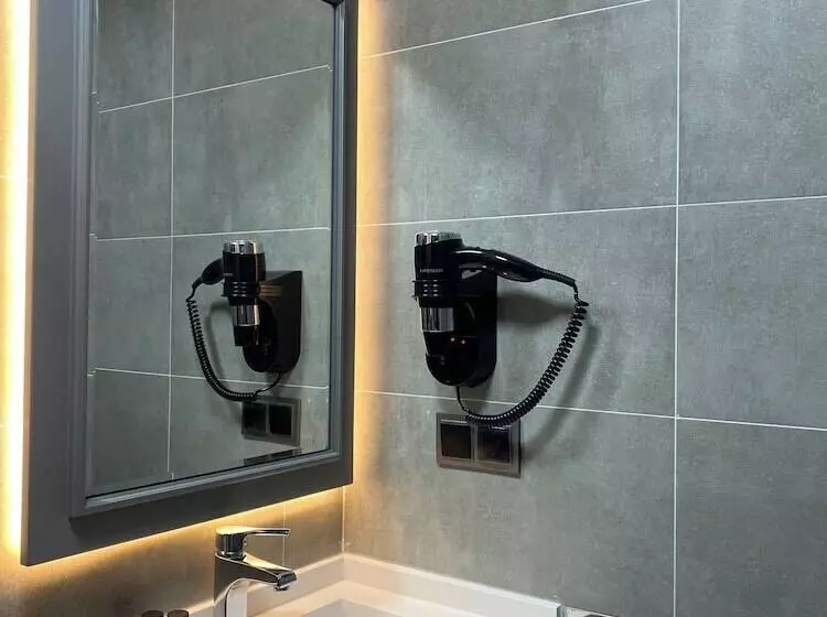 Atar Airport Hotel & Spa
