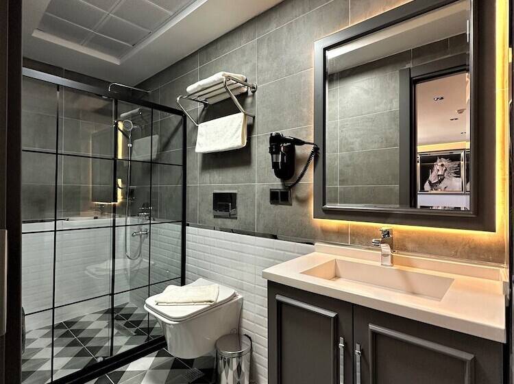 Atar Airport Hotel & Spa