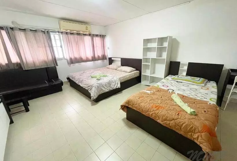 Hotelli Popular The Best Muangthongthani 日常房间公寓