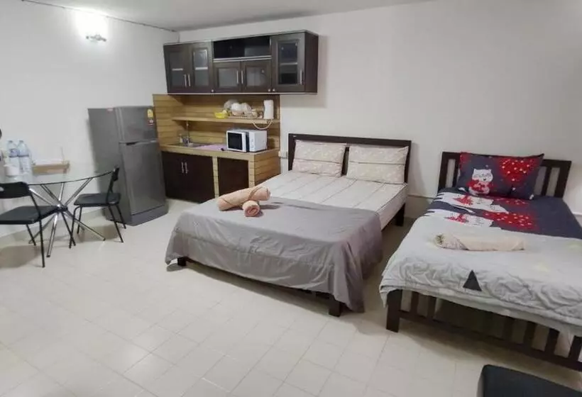 Hotelli Popular The Best Muangthongthani 日常房间公寓