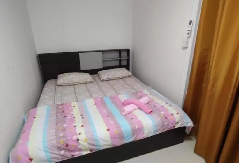 Hotelli Popular The Best Muangthongthani 日常房间公寓