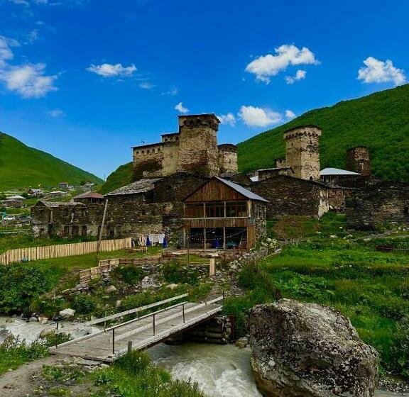 پانسیون Guesthouse Divo Hut