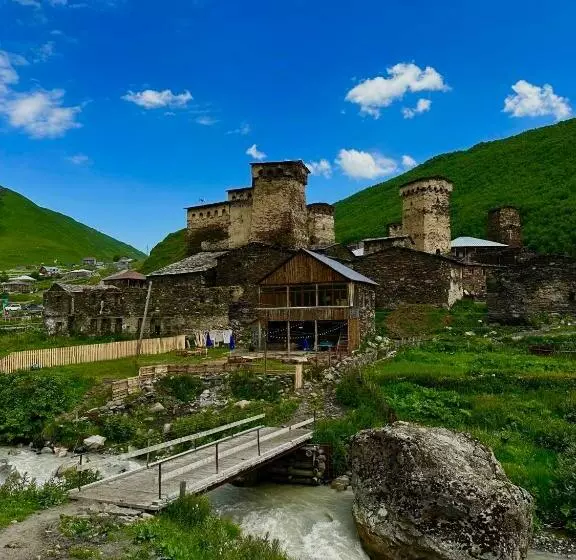 پانسیون Guesthouse Divo Hut