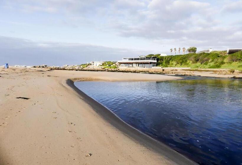 بنسيون Shalom Self Catering