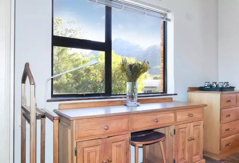 Majatalo Shalom Self Catering