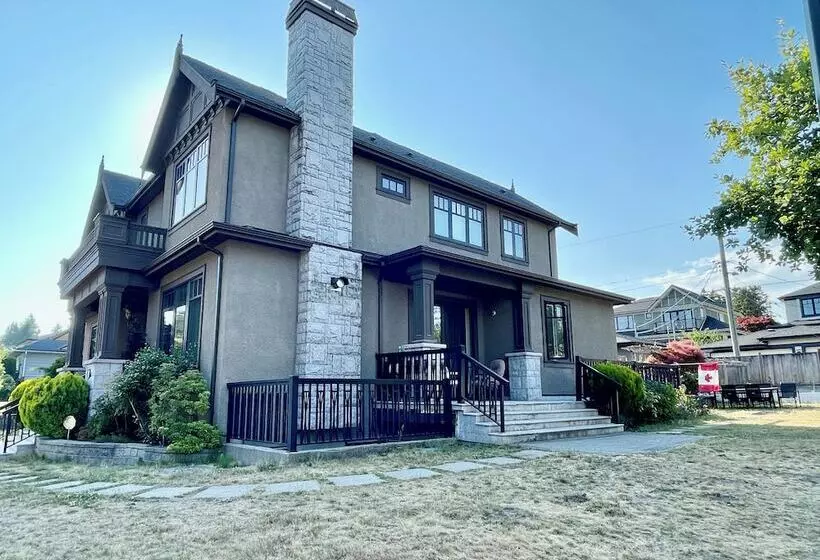 ペンション Vancouver Airport Guesthouse