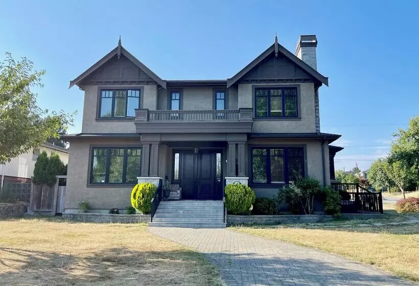 ペンション Vancouver Airport Guesthouse