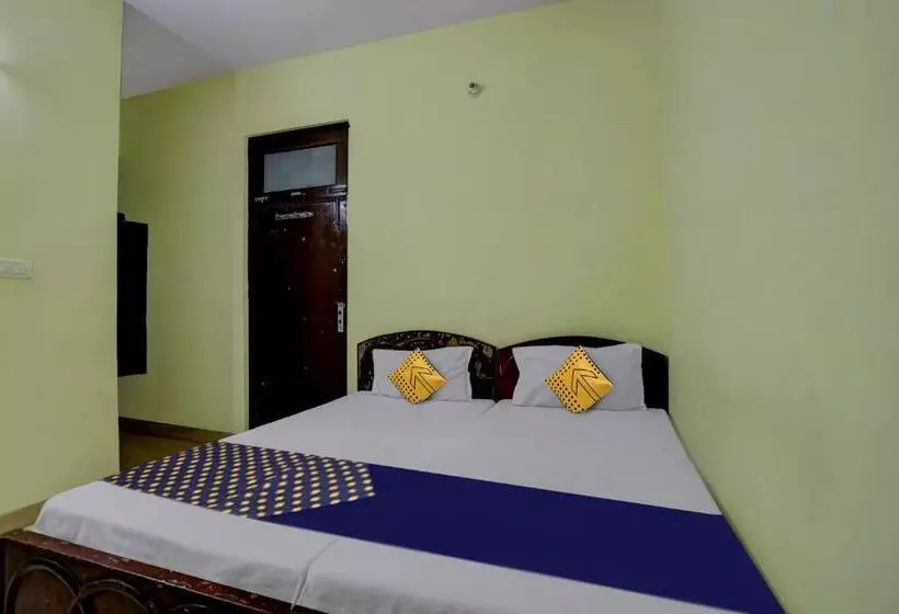 Spot On 81542 Hotel Aryavart