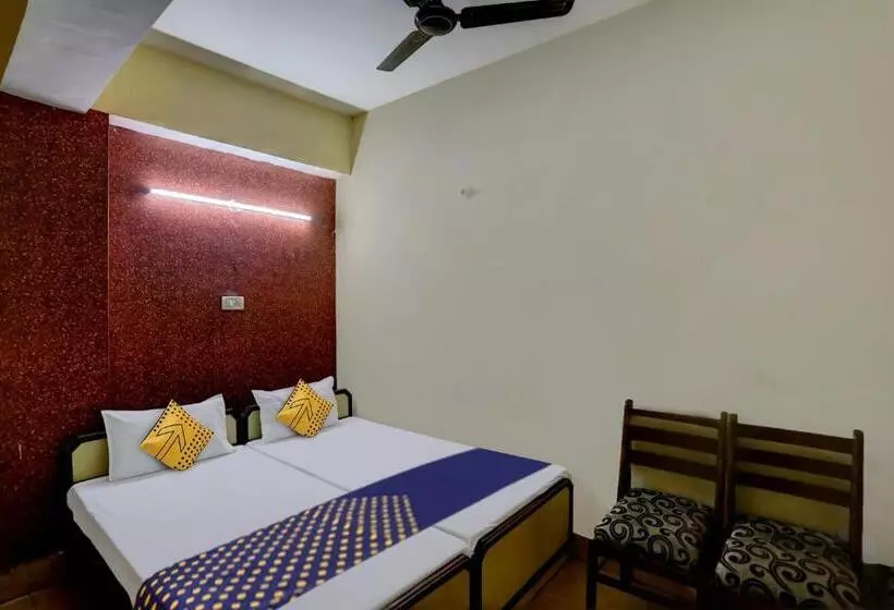 Spot On 81542 Hotel Aryavart
