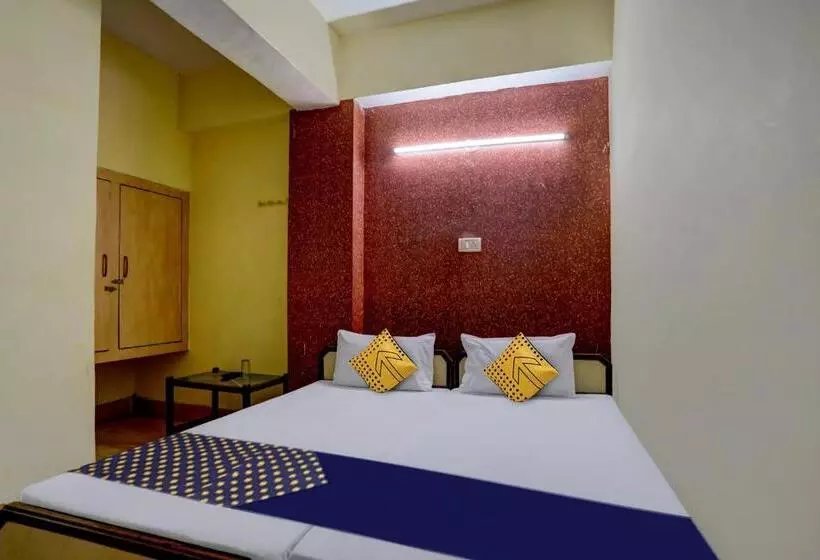 Spot On 81542 Hotel Aryavart