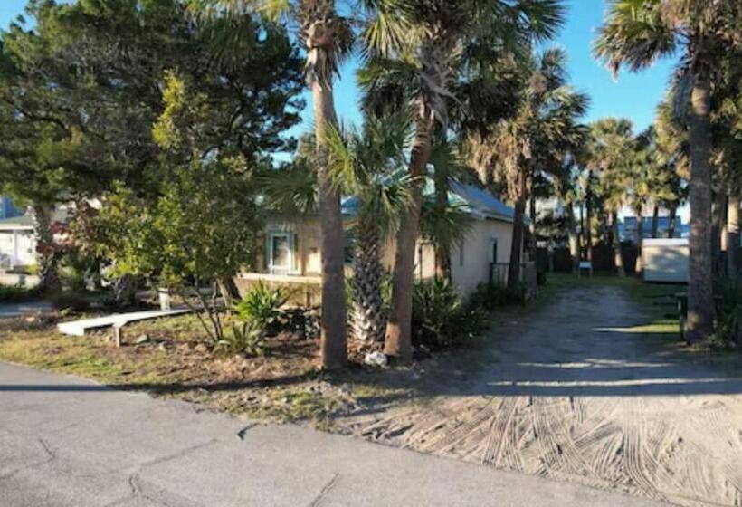 فندق صغير Beach Cottage Steps From The Ocean