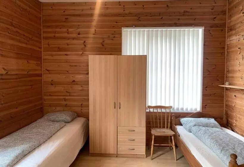 Retkeilymaja Fjordshelter Dorm