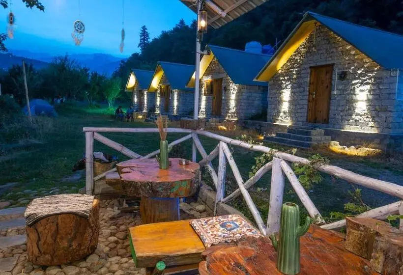 Aamiaismajoitus (B&B) House Of Manali