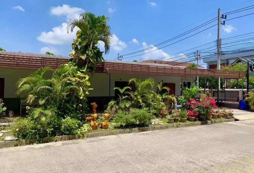 ホテル Baan Kenpoo Resort