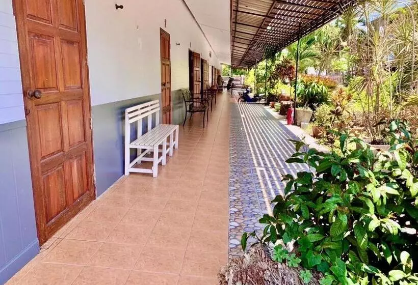 ホテル Baan Kenpoo Resort