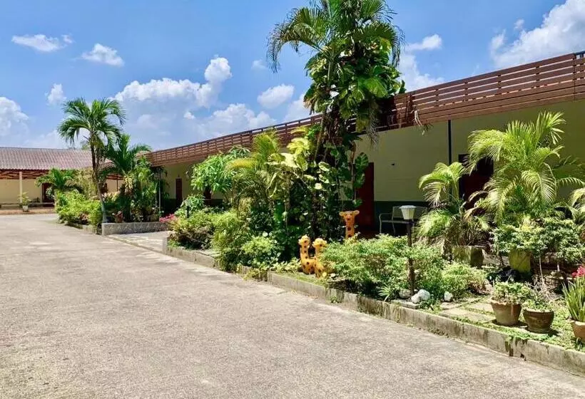 ホテル Baan Kenpoo Resort