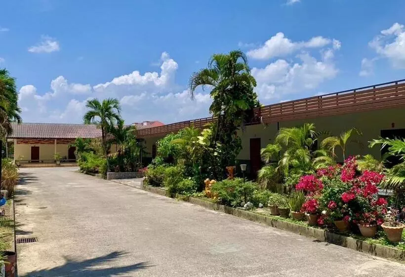 ホテル Baan Kenpoo Resort