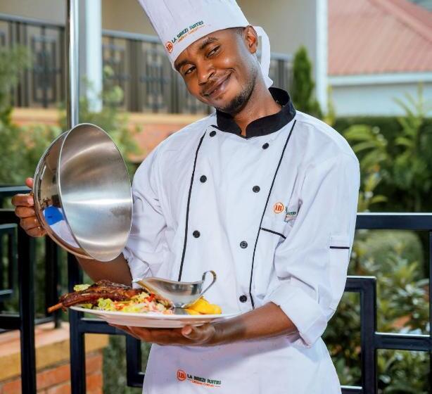 호텔 La Brezi Suites