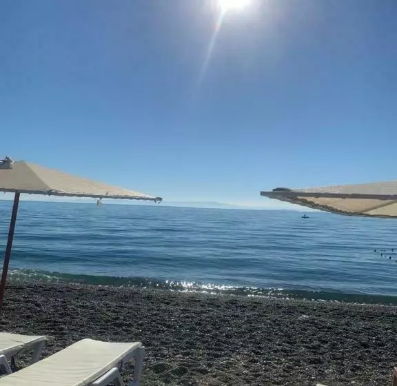 Hotelli Pina Bungalov Restaurant