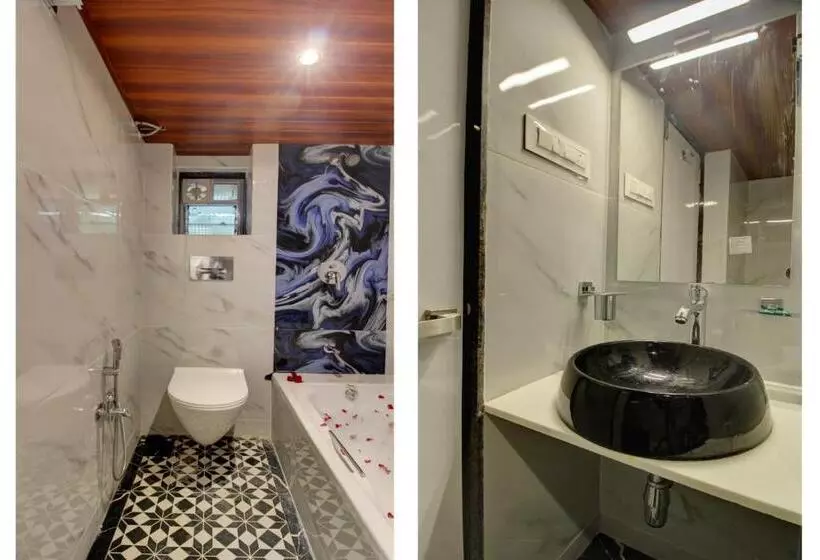 هتل Sapphire Inn