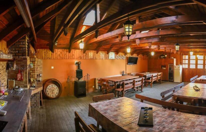 Camera 4   Pensiunea Panorama