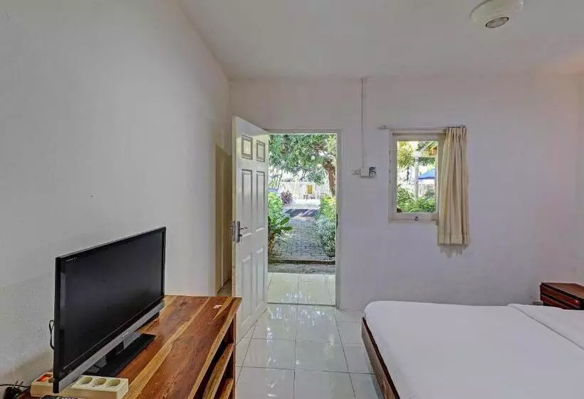 Hotelli Kos 168 Jimbaran