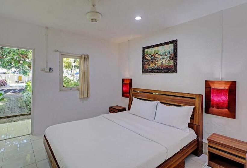 ホテル Kos 168 Jimbaran