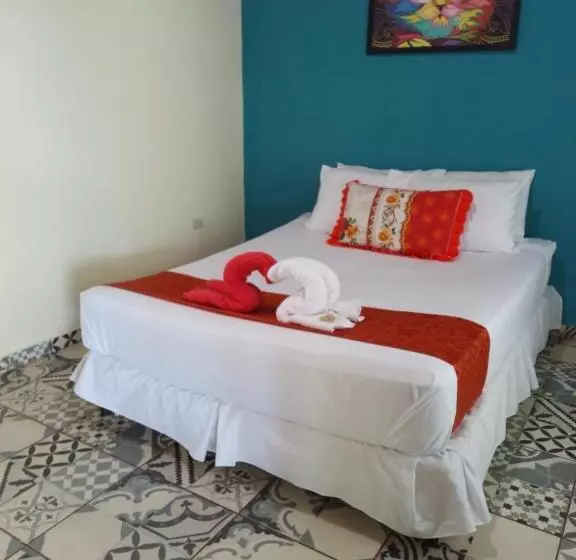 ホテル El Rancho De Don Moncho Hostel