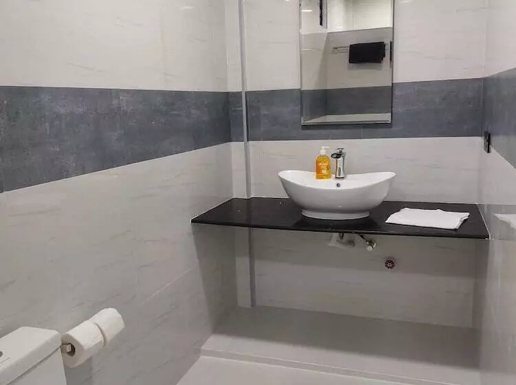 هتل Fehi Velaa Stay