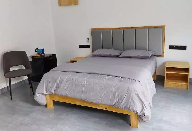 هتل Fehi Velaa Stay