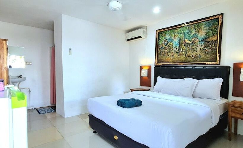 ホテル Kos 168 Jimbaran