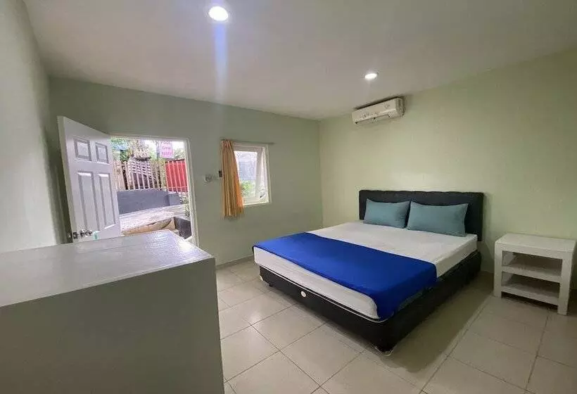 Hotelli Kos 168 Jimbaran