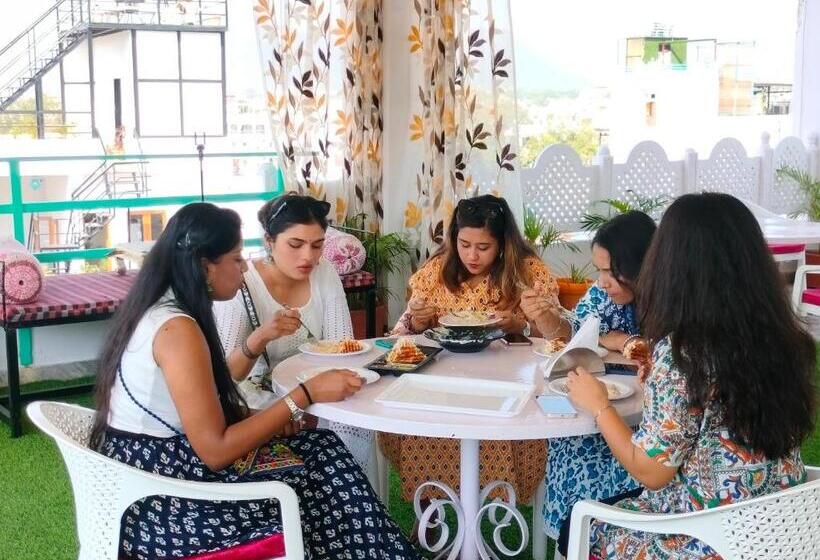 ペンション Krishna Stay Guest House