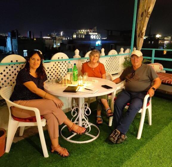 ペンション Krishna Stay Guest House