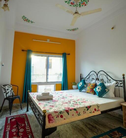 ペンション Krishna Stay Guest House