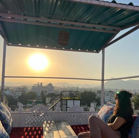 ペンション Krishna Stay Guest House