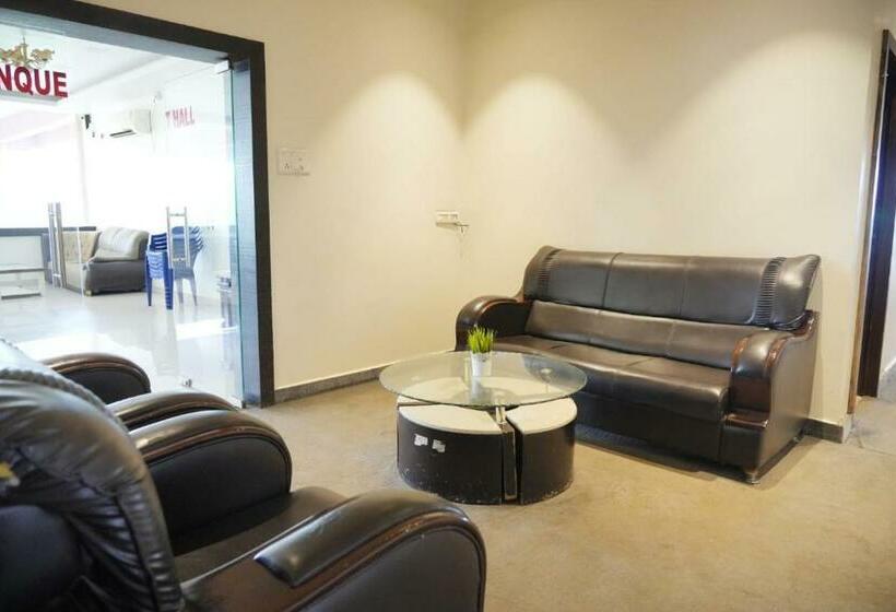 Punjabi Dhami Hotel Lodging & Boarding