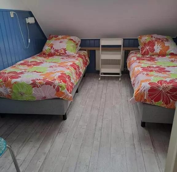 Majatalo Unia S Verhuur