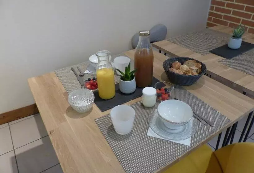 ベッドアンドブレックファースト Chambre D Hôtes Logis De Saint Jean
