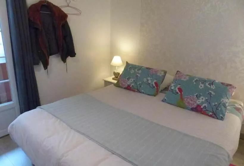 ベッドアンドブレックファースト Chambre D Hôtes Logis De Saint Jean
